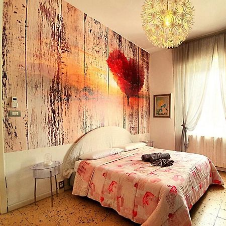 Accogliente Casa Indipendente Con Wi-Fi Gratuito, A Due Passi Dal Centro E Dalle Attrazioni Ravenna Bagian luar foto